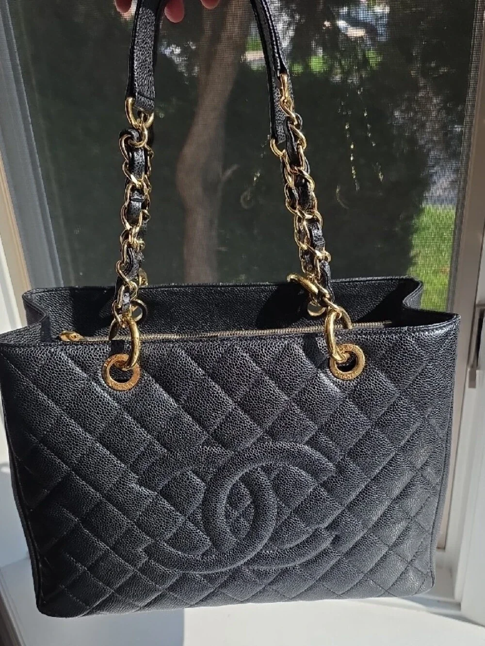 Excellent Chanel GST Grand Shopping Black Caviar Leather Tote & Gold Hardware